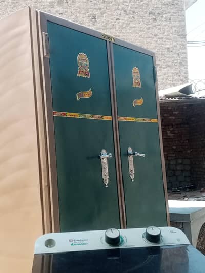 Sony two door almari