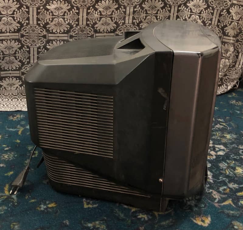 Old TV 3