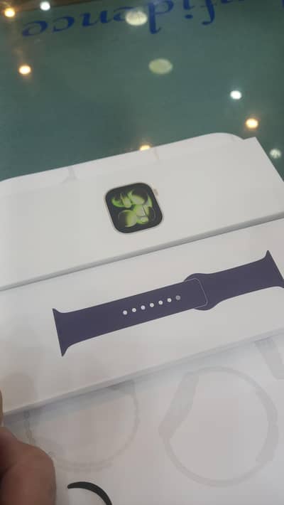 Apple watch se 3     44mm Midnight  New boxpack