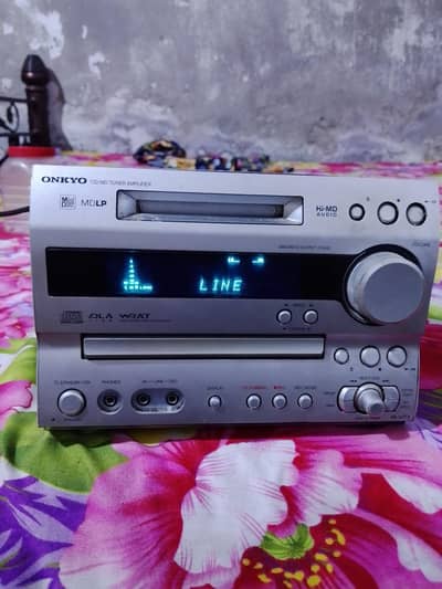 onkya amplifier