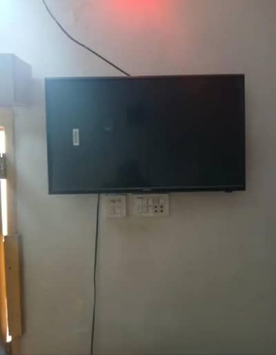 Samsung LCD tv simple not smart
