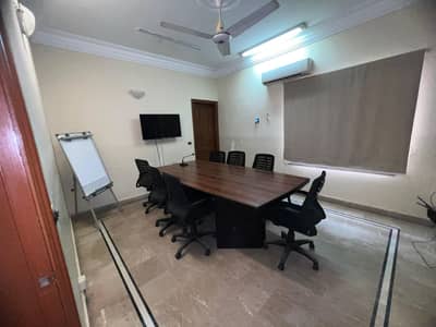 300 Square Yards Townhouse For Rent In Clifton Block 2 4 Bedrooms | Ideal For Residential & Commercial Use