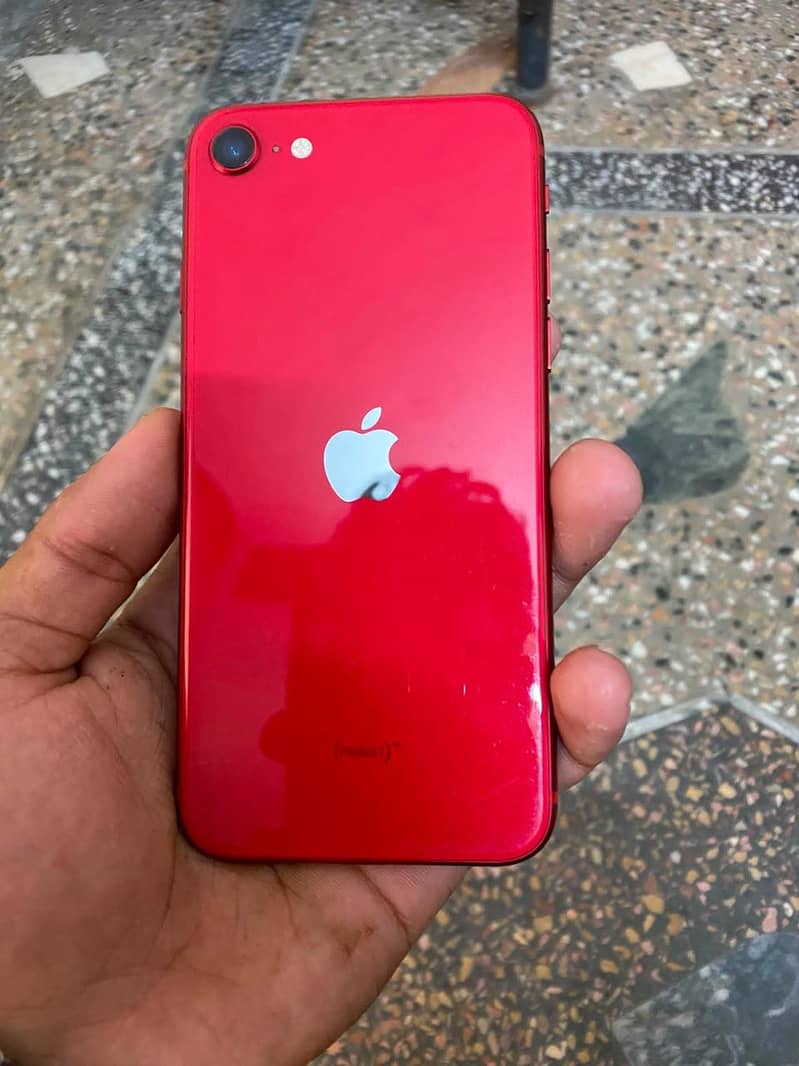 Apple iPhone SE 7