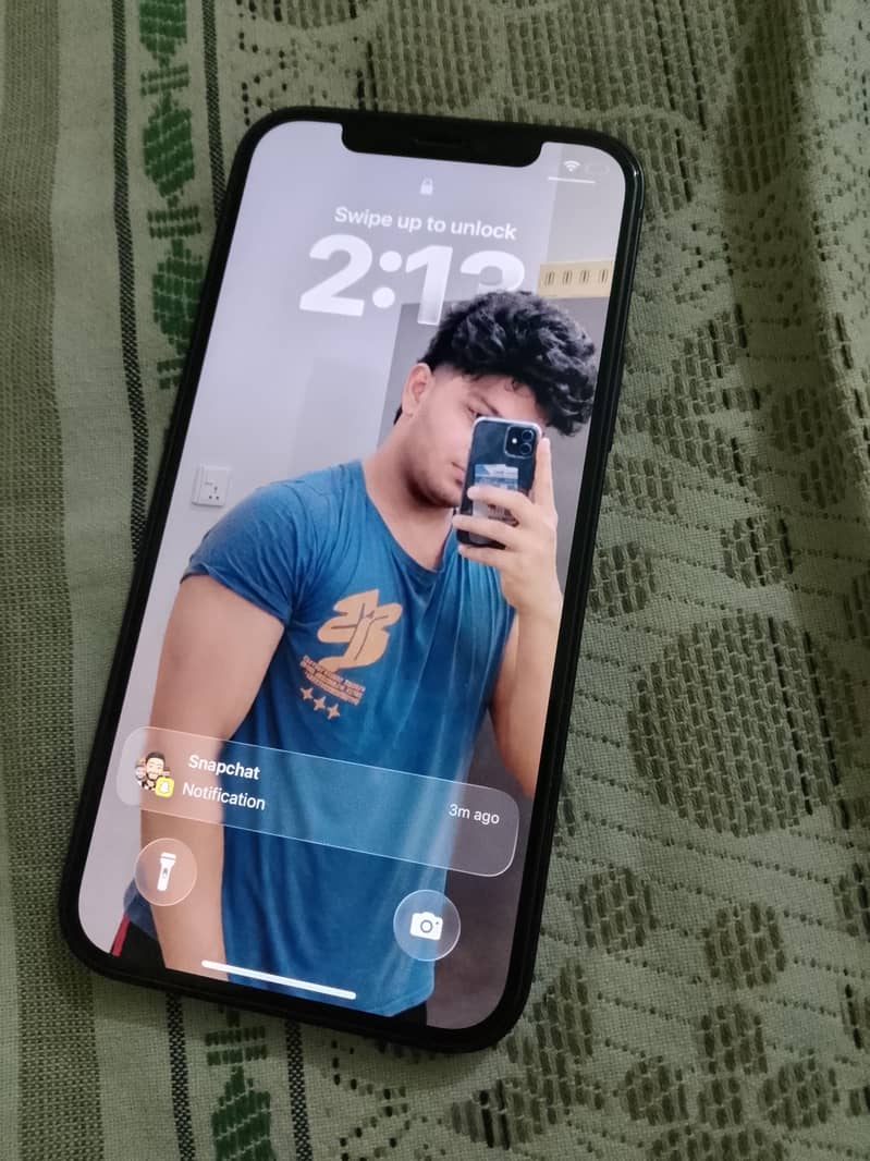 Apple iPhone 12 5