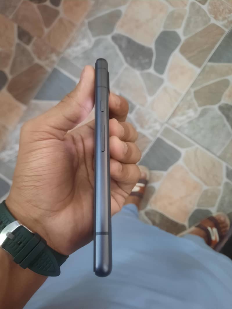 Google Pixel 7a 3