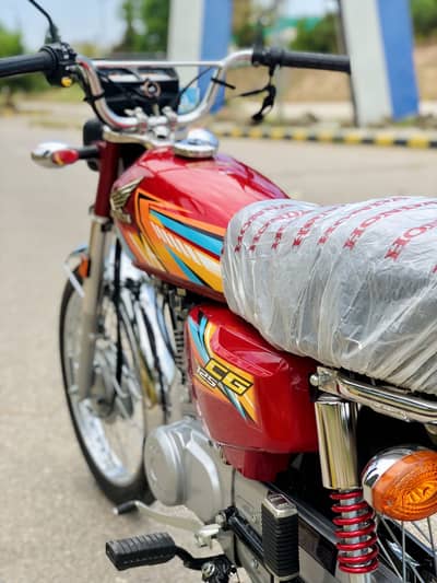 Honda 125 2026 Model Genuine Tanki Tapay