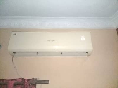 Split AC pel just like new 03325456851 03208013287