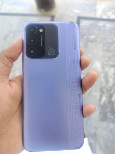 Tecno Spark 8C