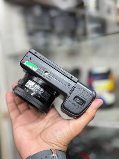 Sony A6400 available for sale