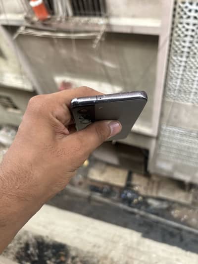 Samsung Mobile S22
