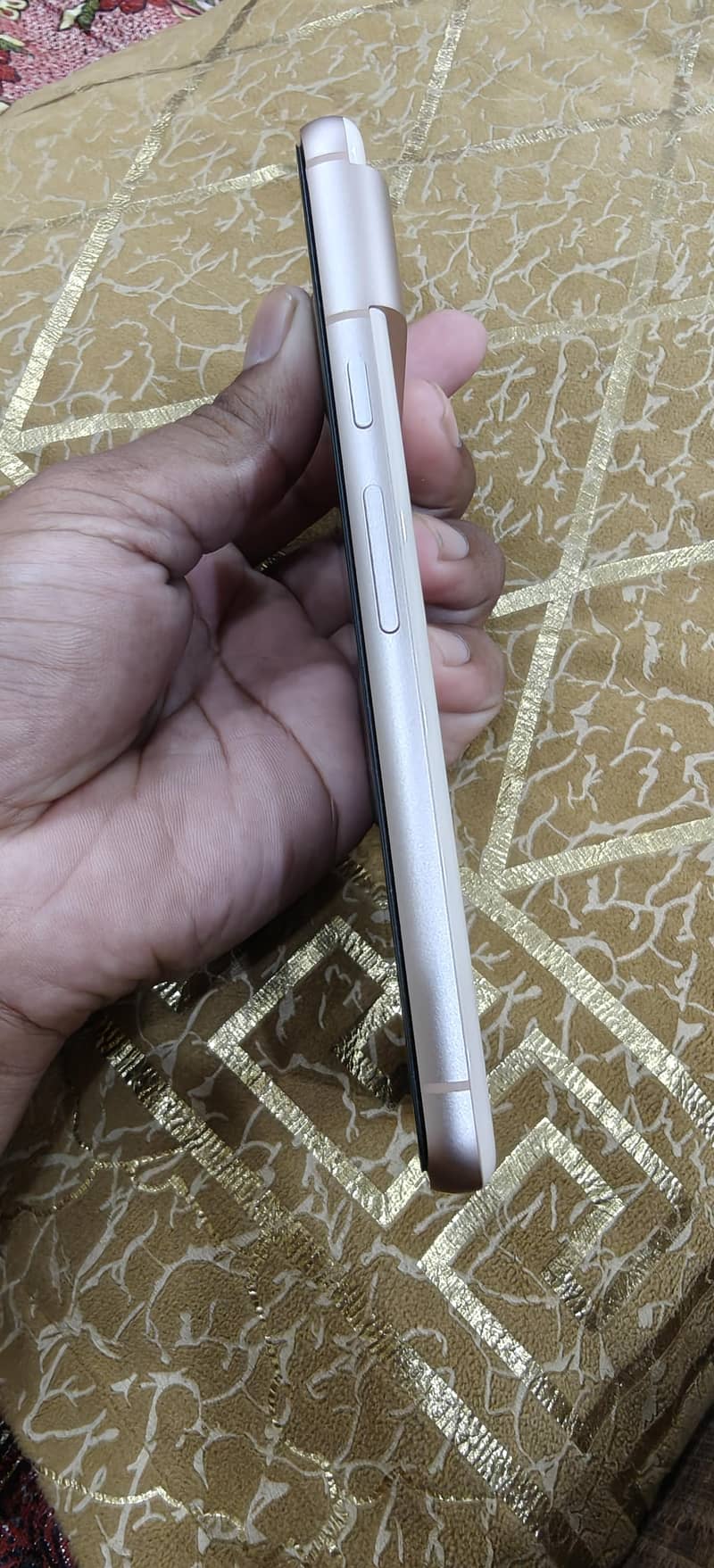 Google Pixel 8 5