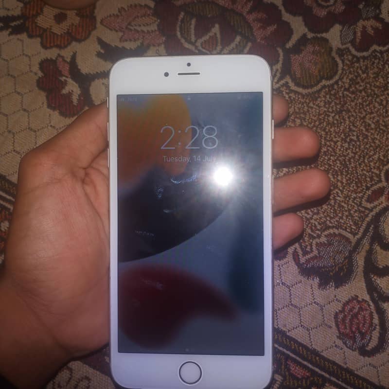 Apple iPhone 6S Plus 0