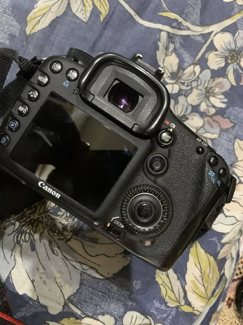 Canon 7D 5