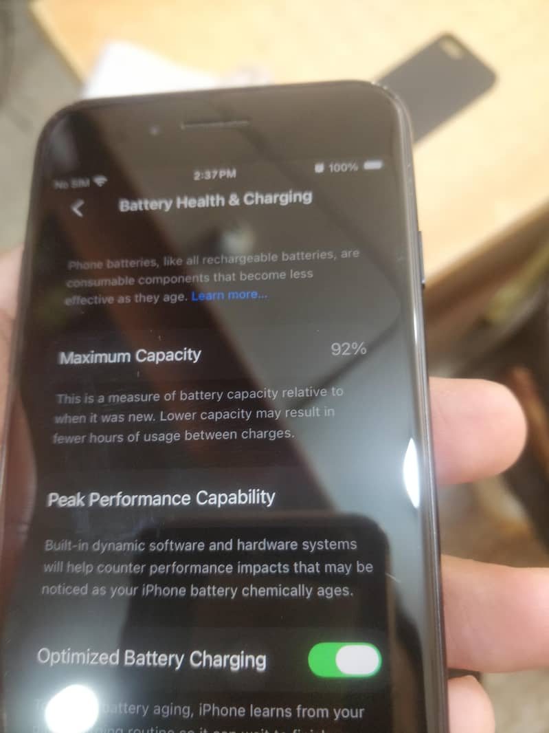 Apple iPhone SE 8