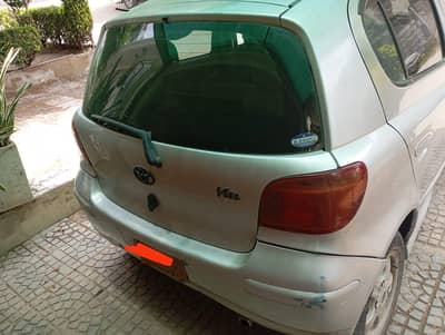 Toyota Vitz 2007
