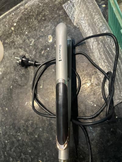 Remington Hair Straightner +curlar
