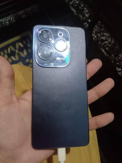 Infinix Hot 40