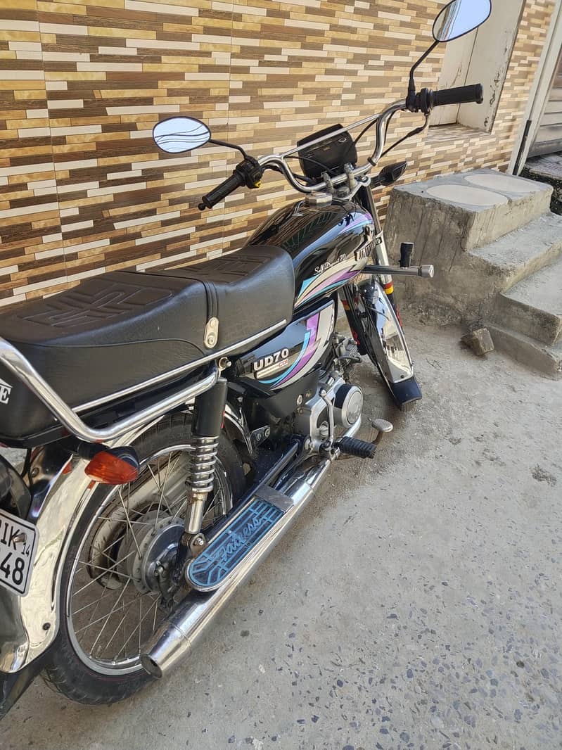 unique 70 1