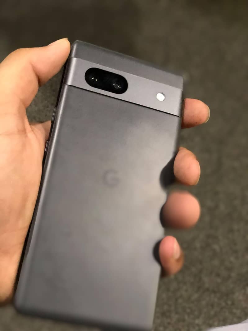 Google Pixel 7a 1