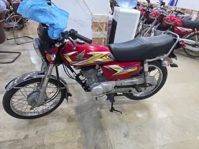Honda CG 125 2025