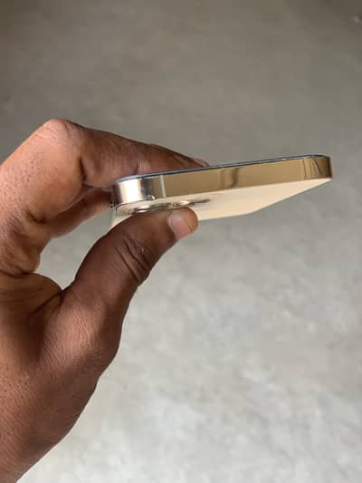 Apple iPhone 12 Pro