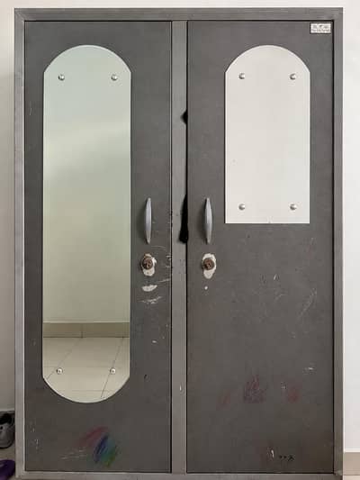 Double door Steel Almirah for Sale – Strong & Spacious