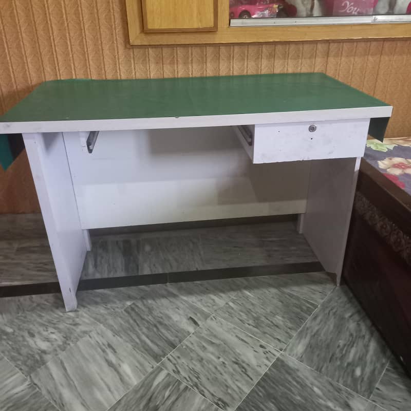 office table 0