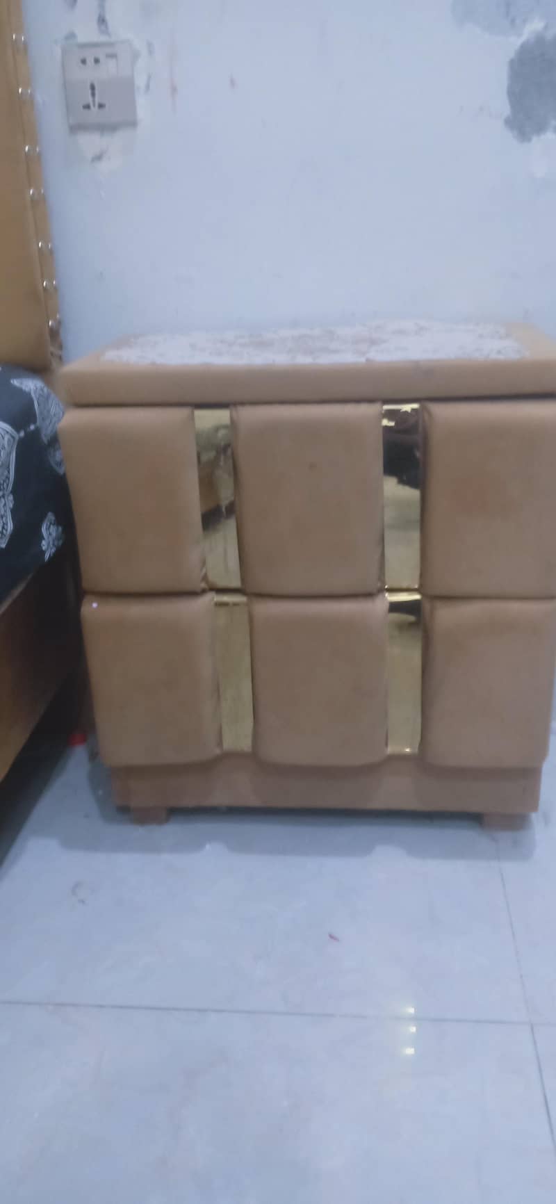 condition 10/8  full bed set 2