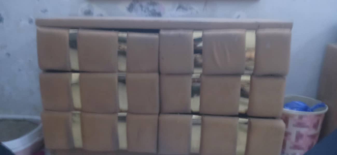 condition 10/8  full bed set 6