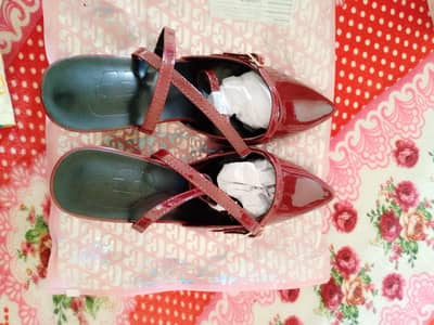 Brand New Shein Maroon Heels 