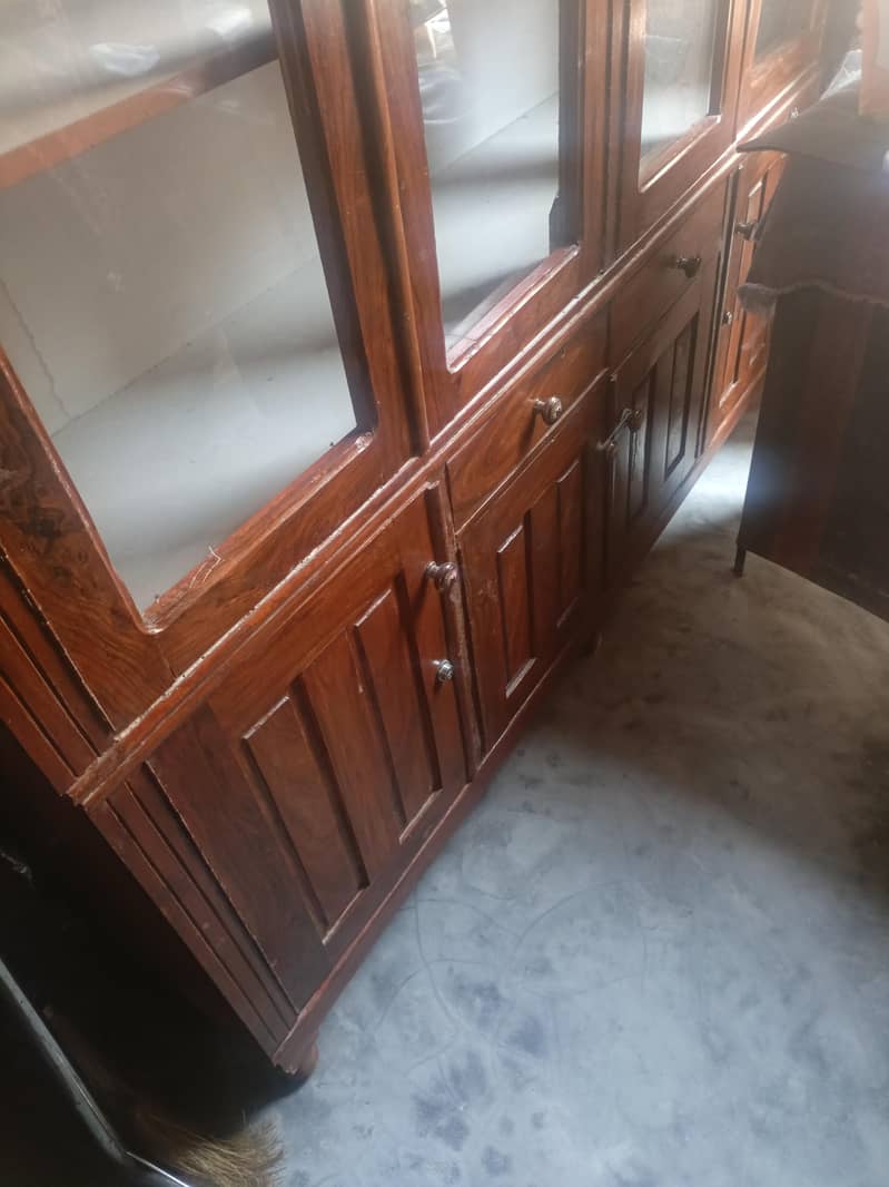 showcase condition new 2