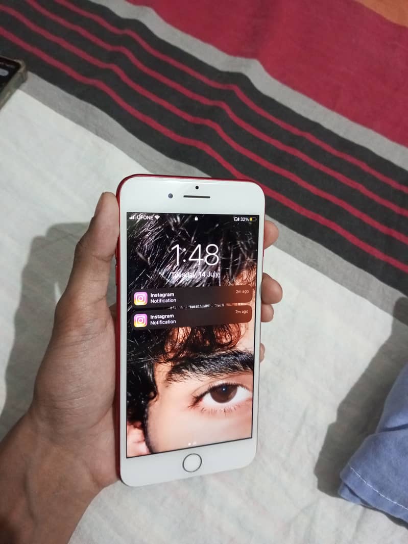 Apple iPhone 7 Plus 2
