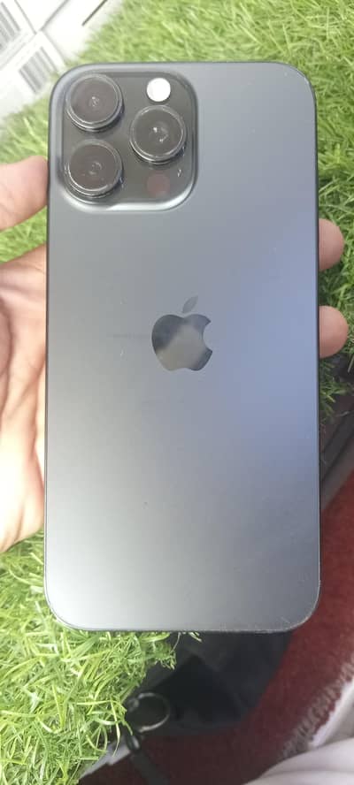 Apple iPhone 16 Pro Max