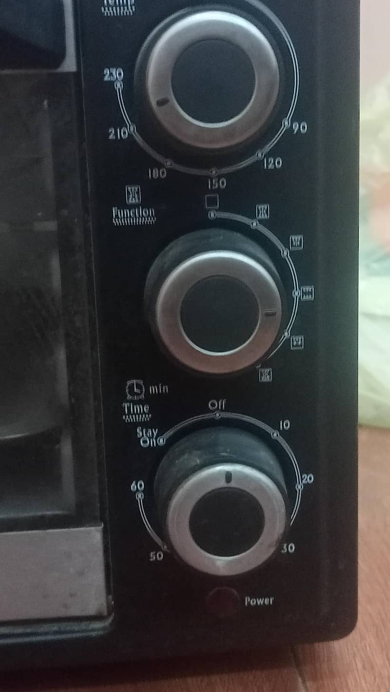 Baking Oven 10