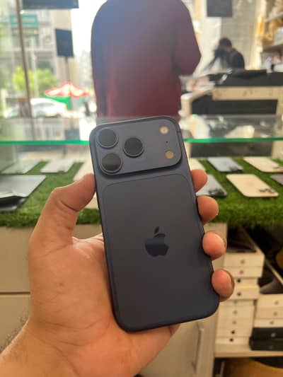iPhone 17 Pro 256GB Non PTA | SIM Locked | Warranty Till Feb 2027