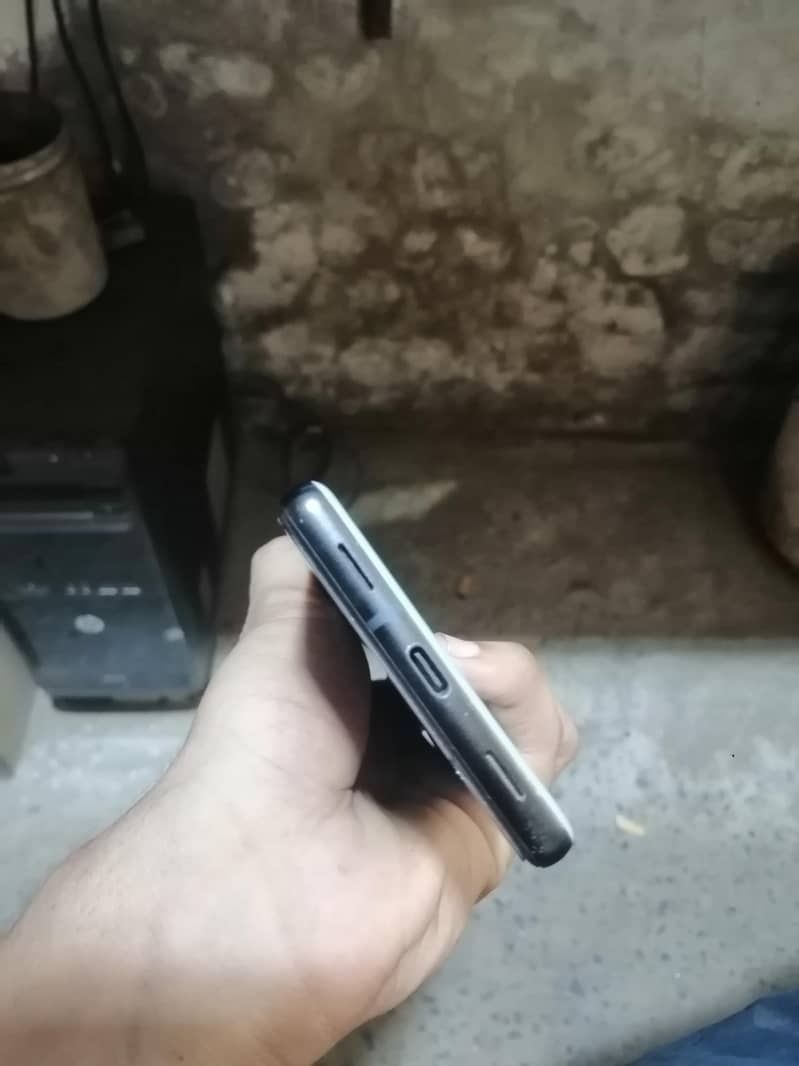 Google Pixel 6a 1