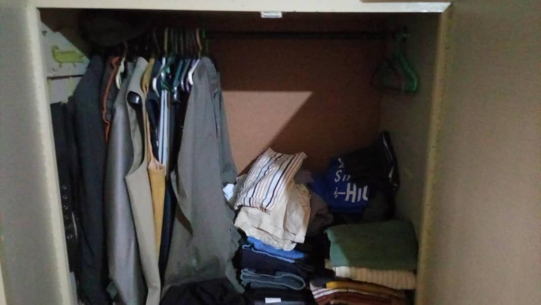 wardrobe 3
