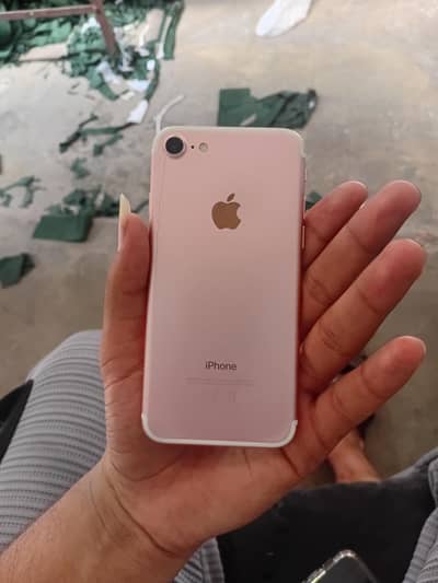 Apple iPhone 7