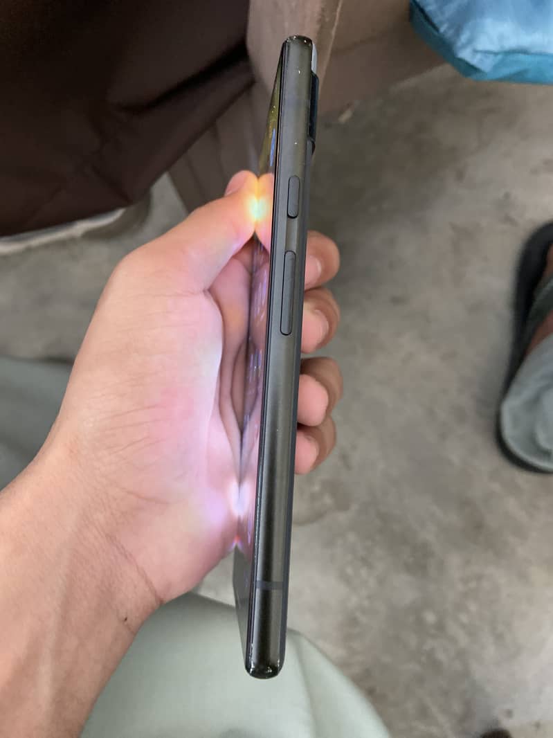 Google Pixel 6a 4
