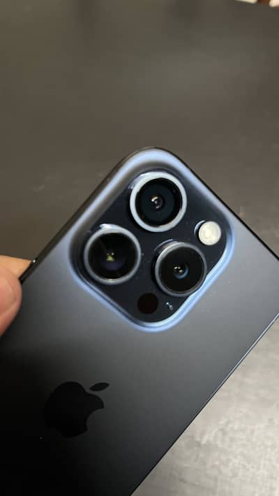 Apple iPhone 15 Pro