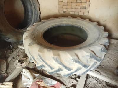 640 tractor back 2 tyres for sale