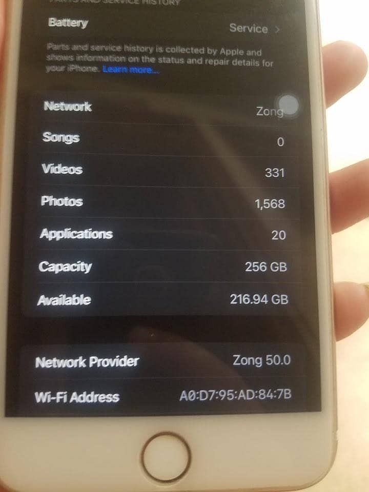 Apple iPhone 7 Plus 1