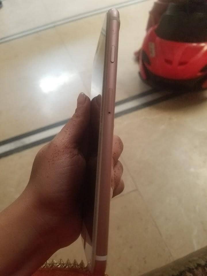 Apple iPhone 7 Plus 7