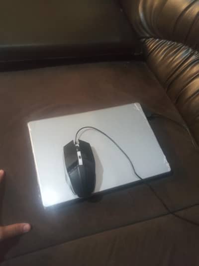 Acer mini laptop window  10 pro installed