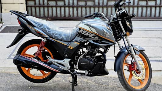 Honda CB150F