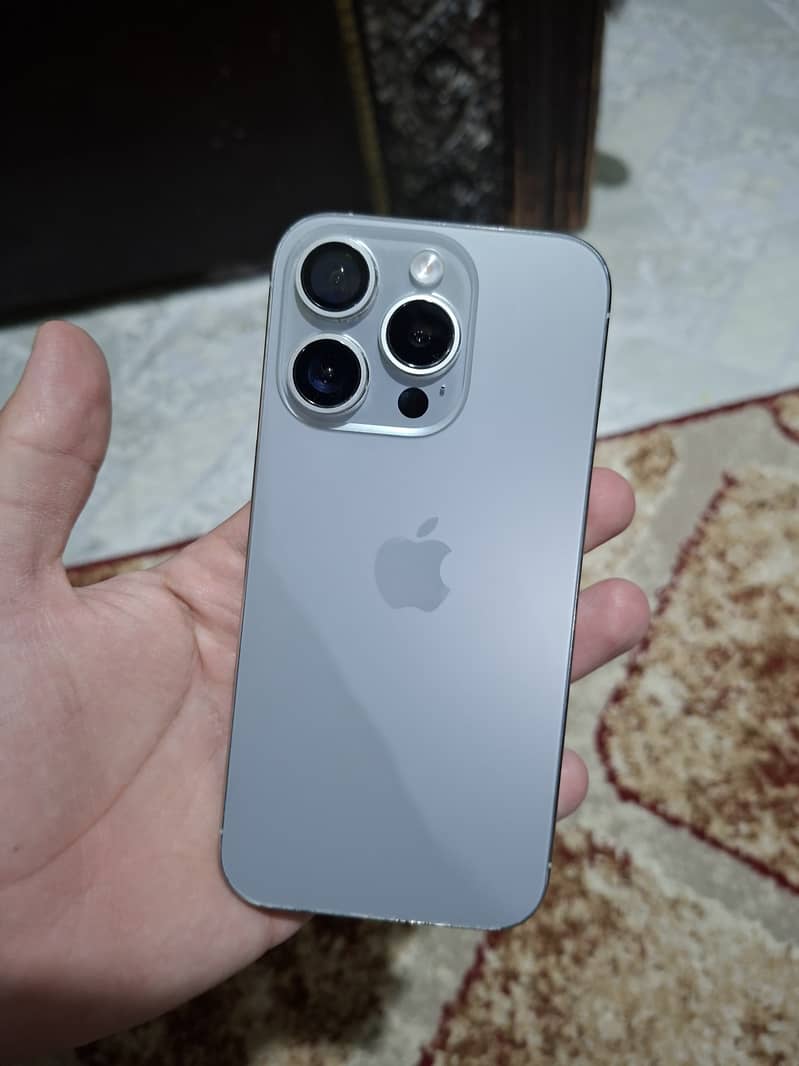 Iphone 15 pro 0