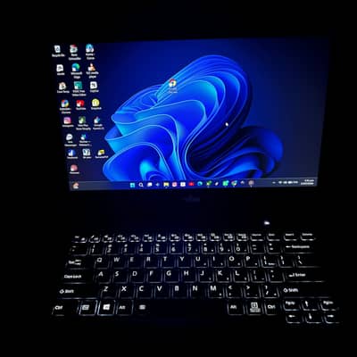 core i7 8th gen fujitsu laptop