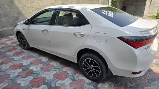 Toyota Corolla Altis 2016