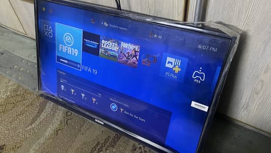 Samsung 32 inches LED Tv Mint condition
