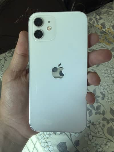 Apple iPhone 12